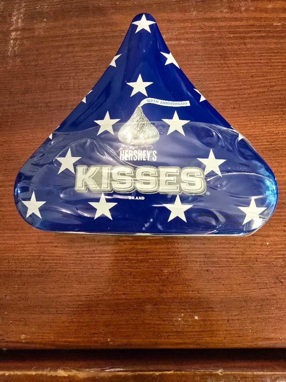 Hershey Kisses Tin Red White Blue Unopened Commemorative 100th Anniversary 2007